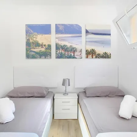 Atico De Lujo: Piscina Climatizada, Wifi Rapido, Aire Acondicionado - Es-347-14 * 阿德耶